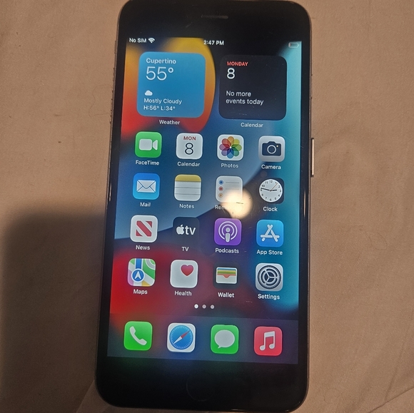 I phone 6s plus - Picture 3 of 3